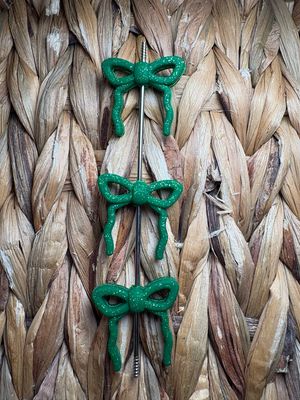 Dark Green Glitter Bow Focal F15