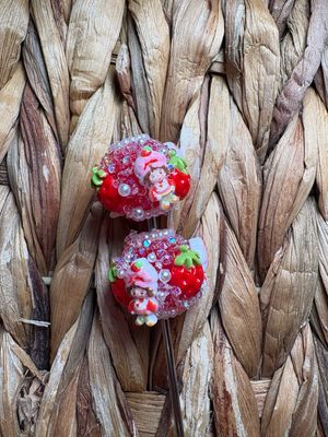 Strawberry Girl Sugar Bead B54