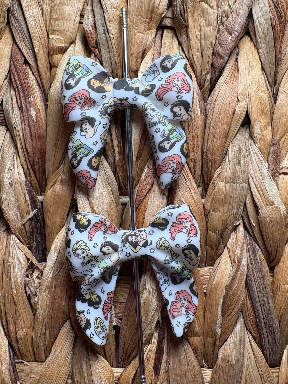 Princess Printed Bow Focal F20