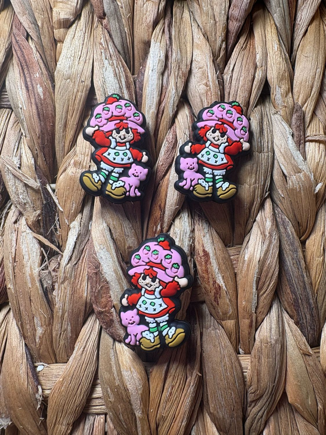 Strawberry Girl 2d Focal F44