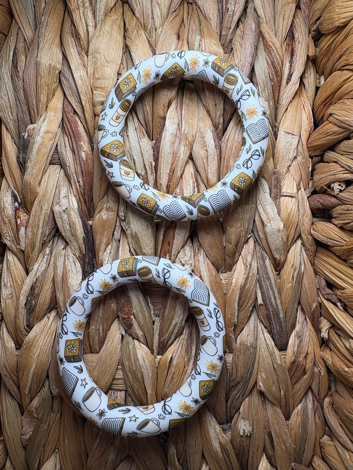 Book &amp; Coffee Printed Silicone Ring