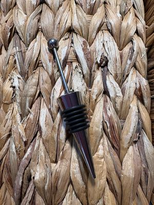 Black Wine Stopped Beadable