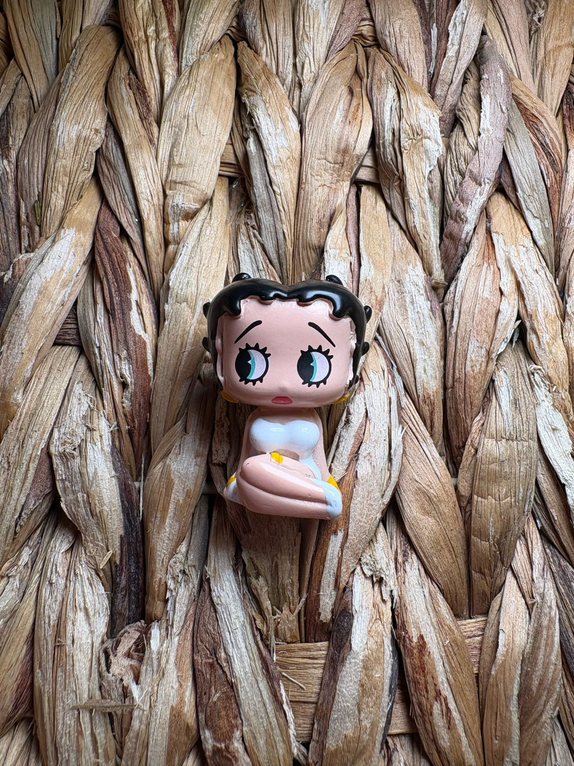 Betty White Dress Topper