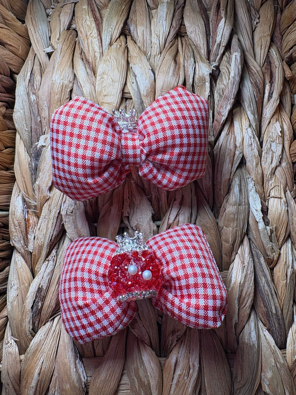 Red Plaid Bow Sugar Crown Bead