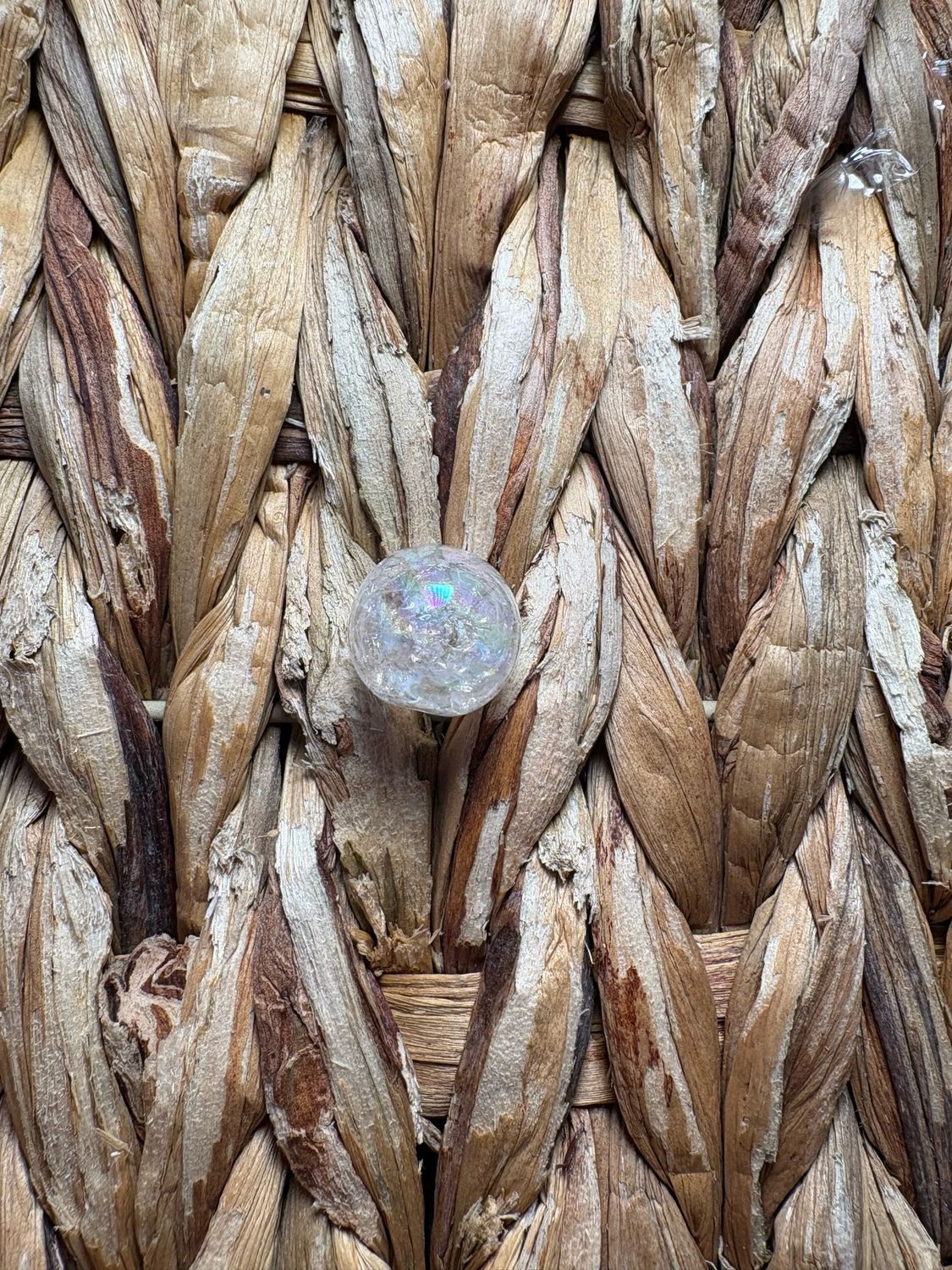 White 15mm Crackle Bead