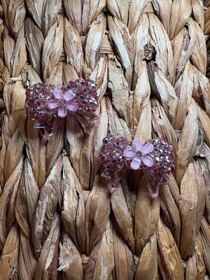 Light Pink &amp; Silver Sugar Bow Bead