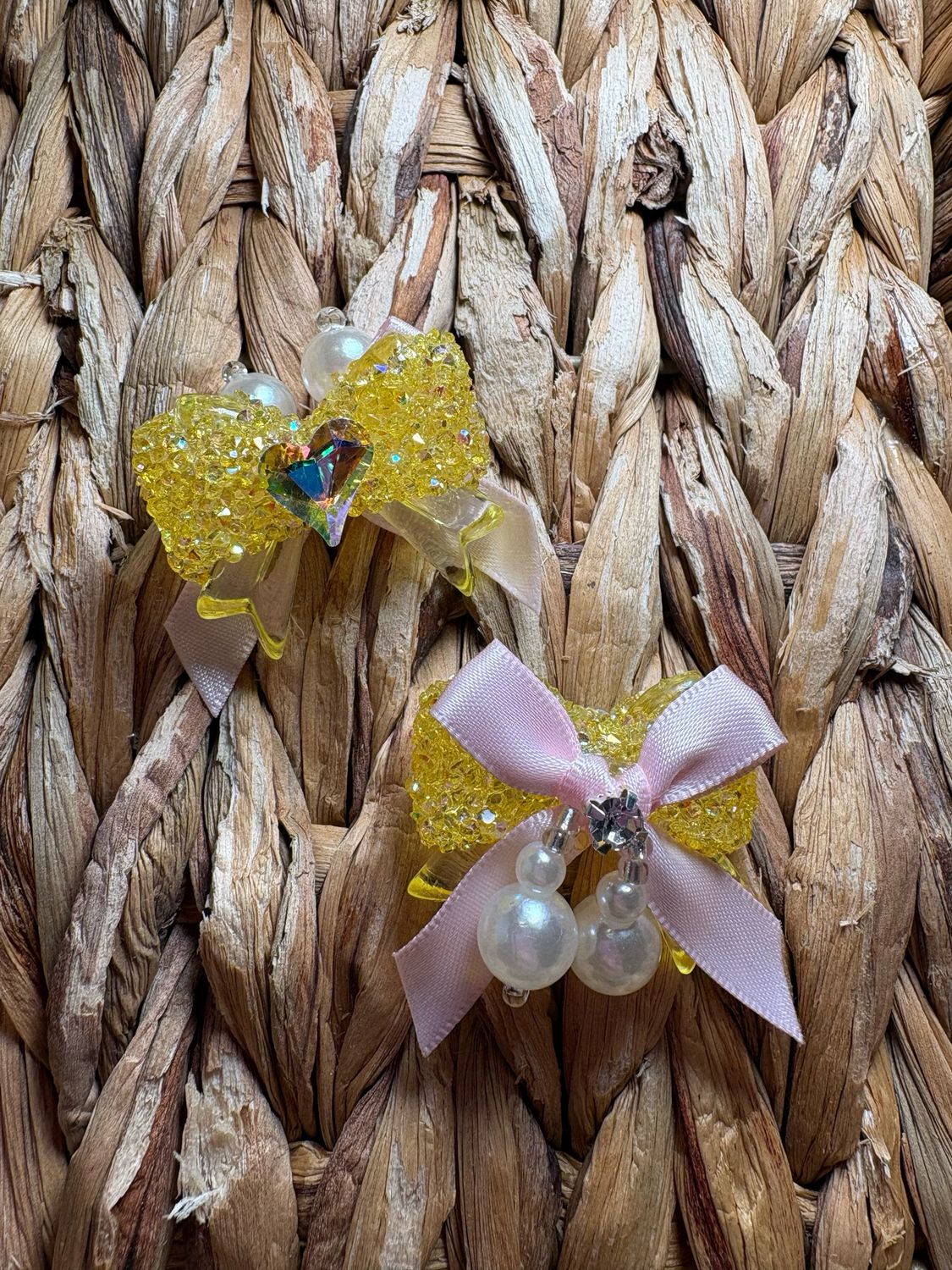 Yellow Heart Dangle Sugar Bow