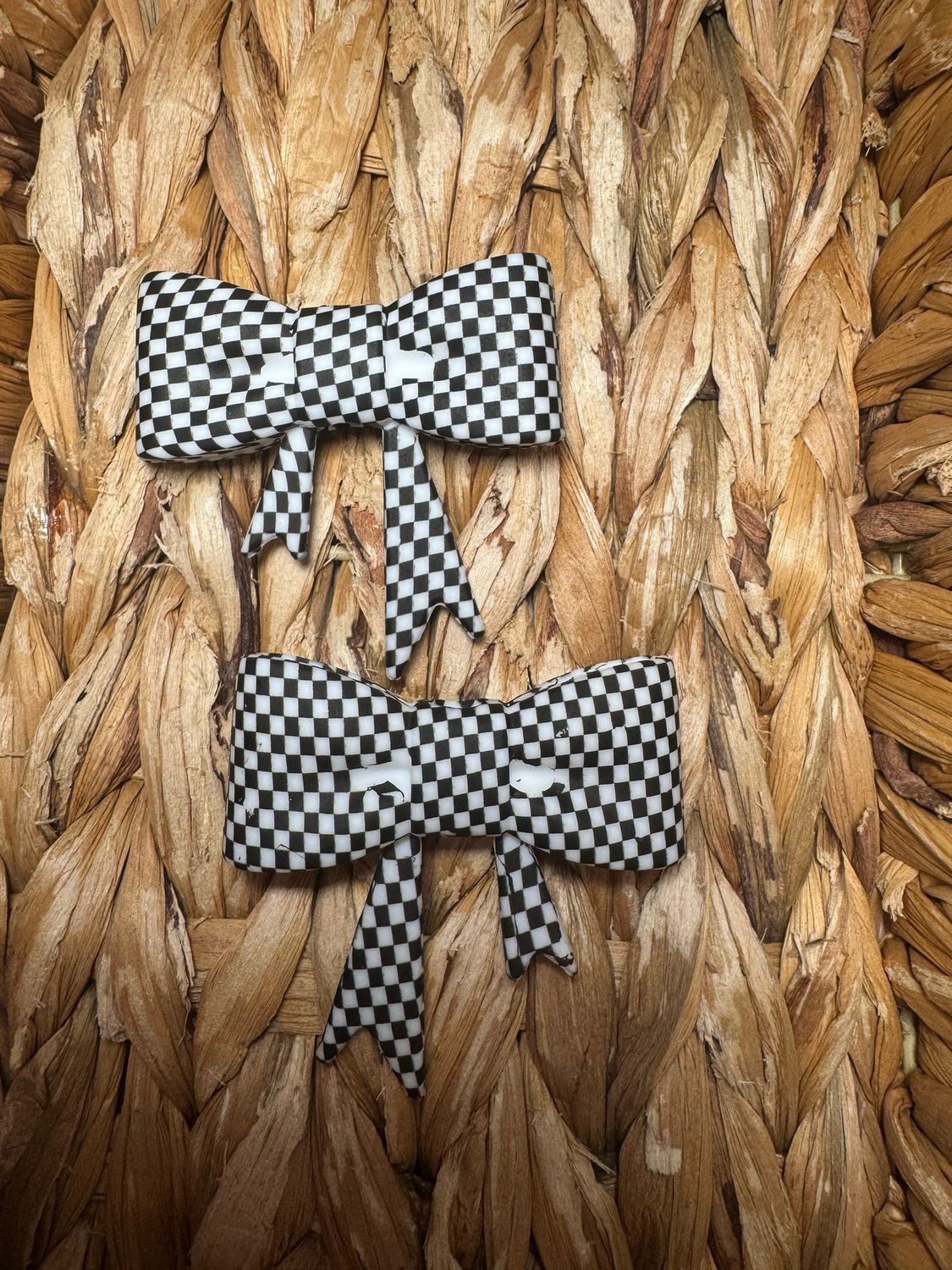 Black &amp; White Plaid Bow Straw Topper ST78