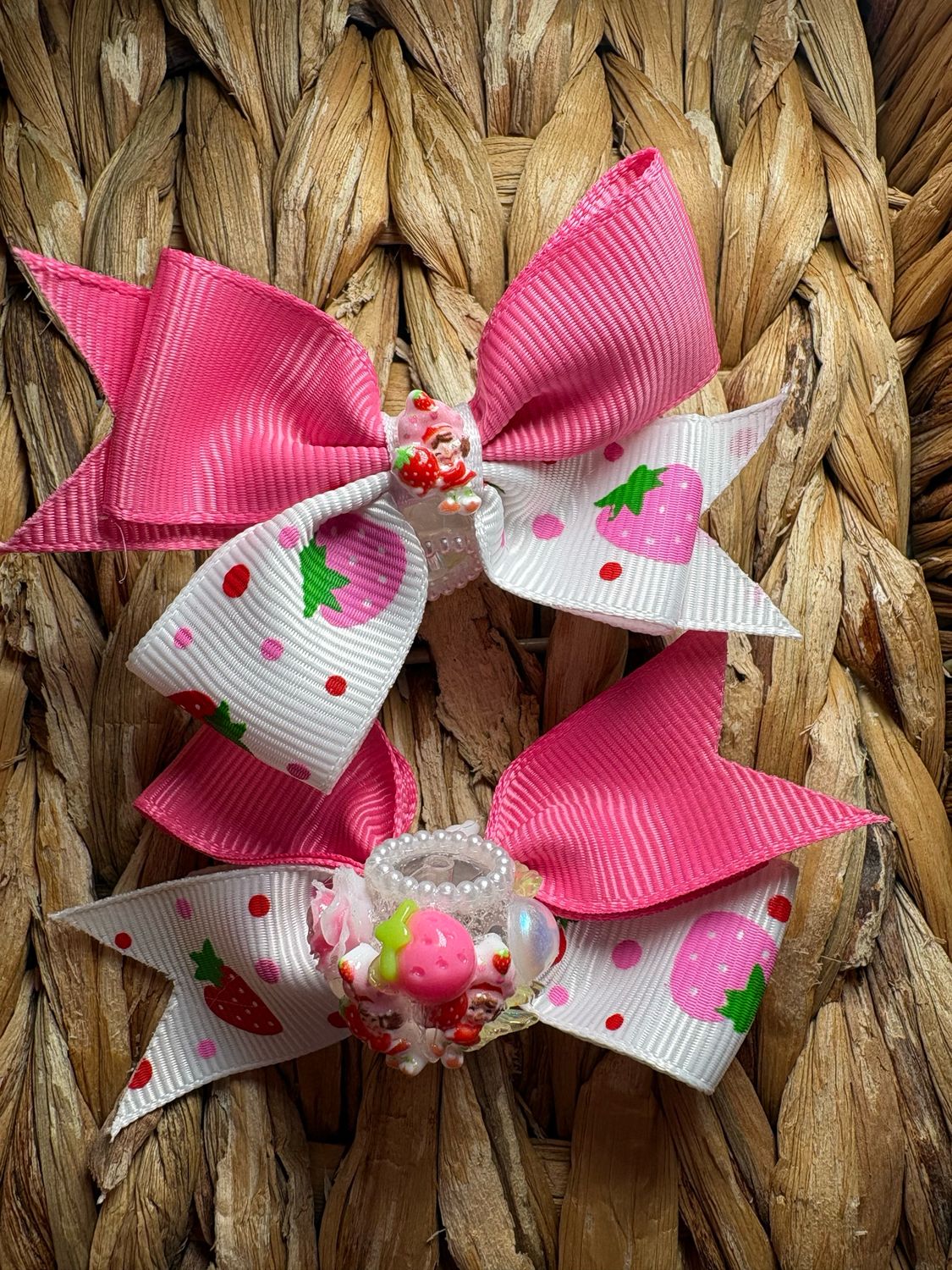 Strawberry Girl Sugar Bow Bead