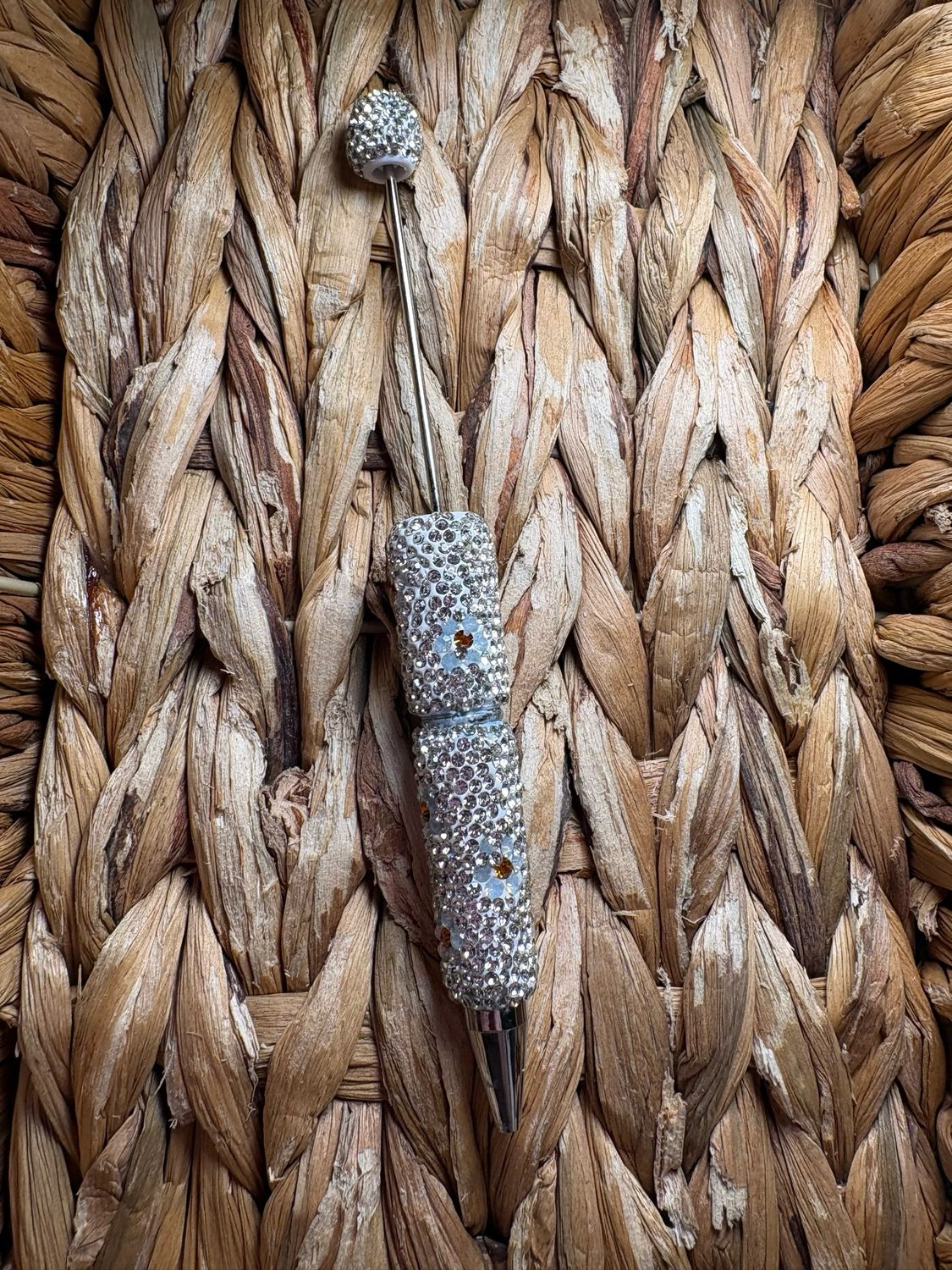 White Flower Silver Rhinestone Pen