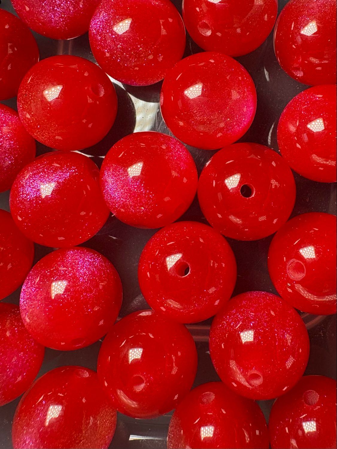 20mm Red Glitter 25pcBulk Bead Bag 111
