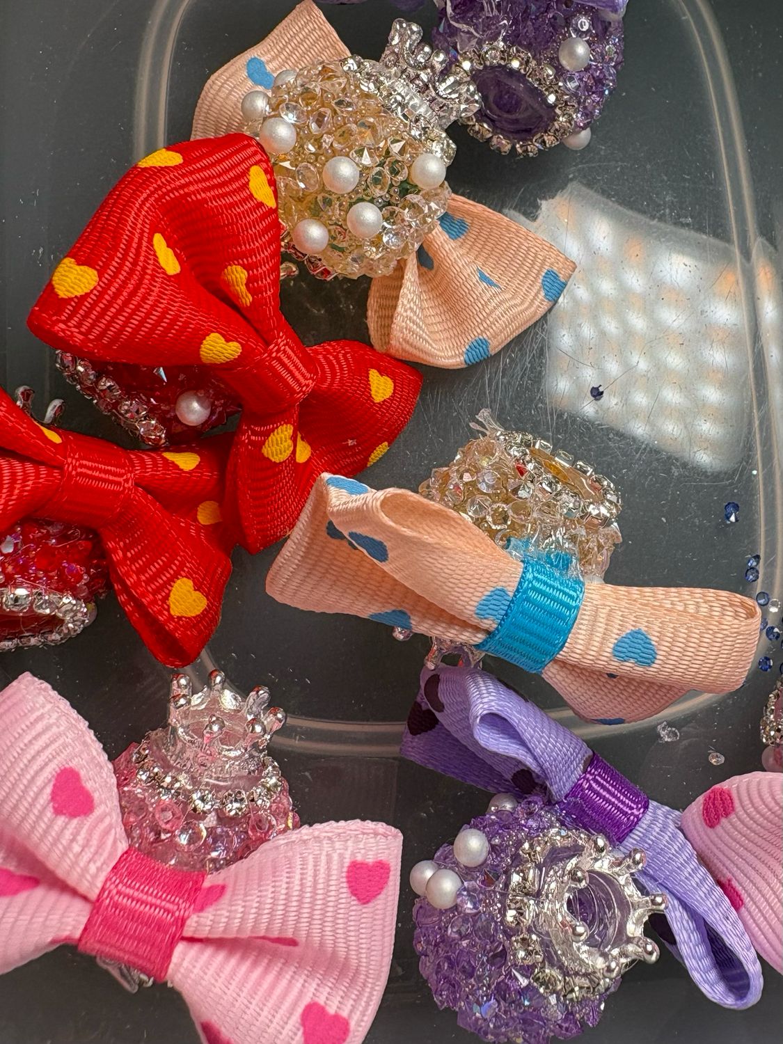 Sugar Crown Bead &amp; Polkadot Bow 8pc Bulk Bead Bag  205