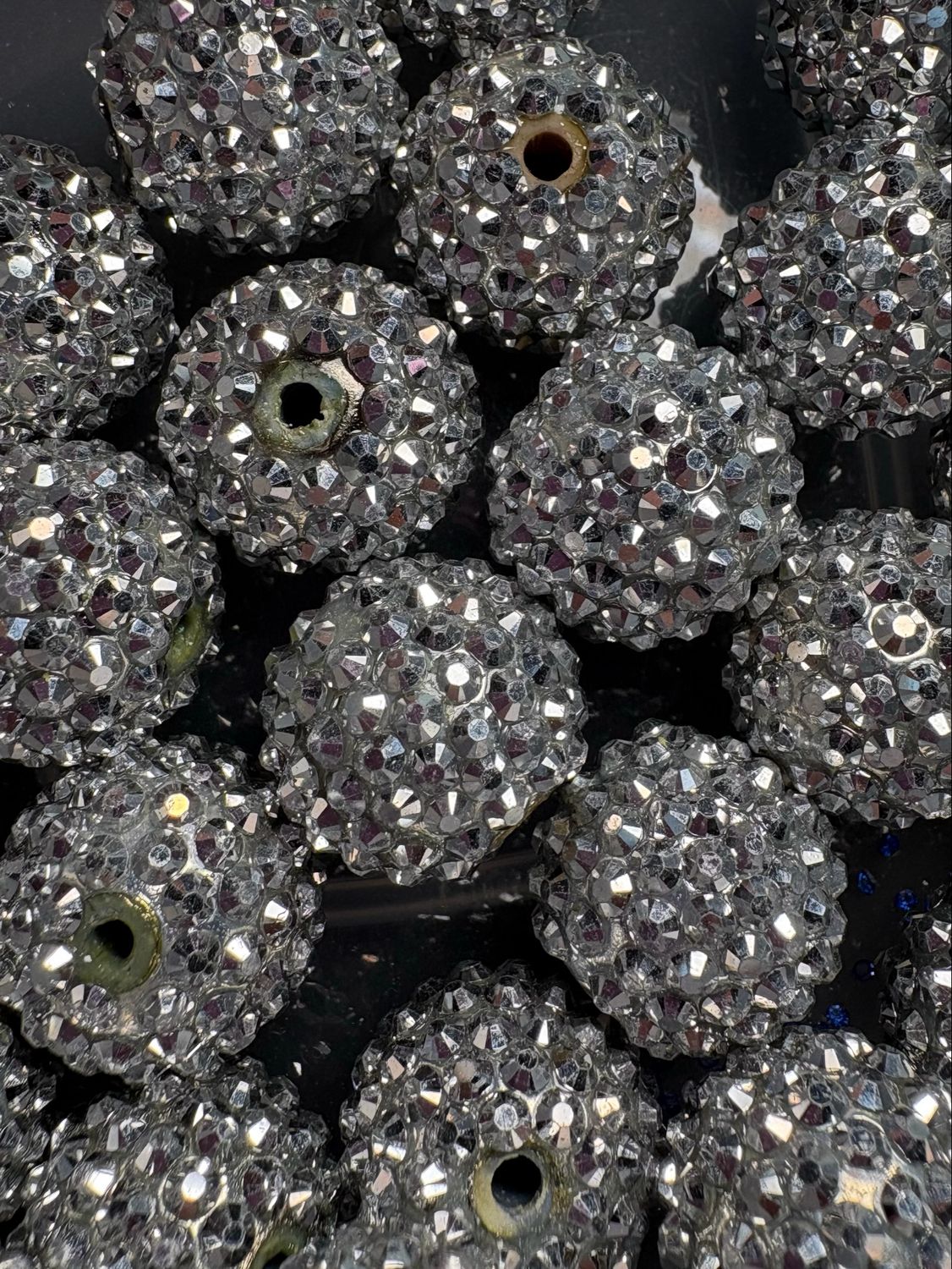 20mm Silver Rhinestone 25pc Bulk Bead Bag 119