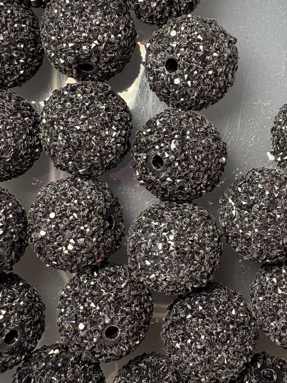 20mm Black Sugar 25pc Bulk Bead Bag 103