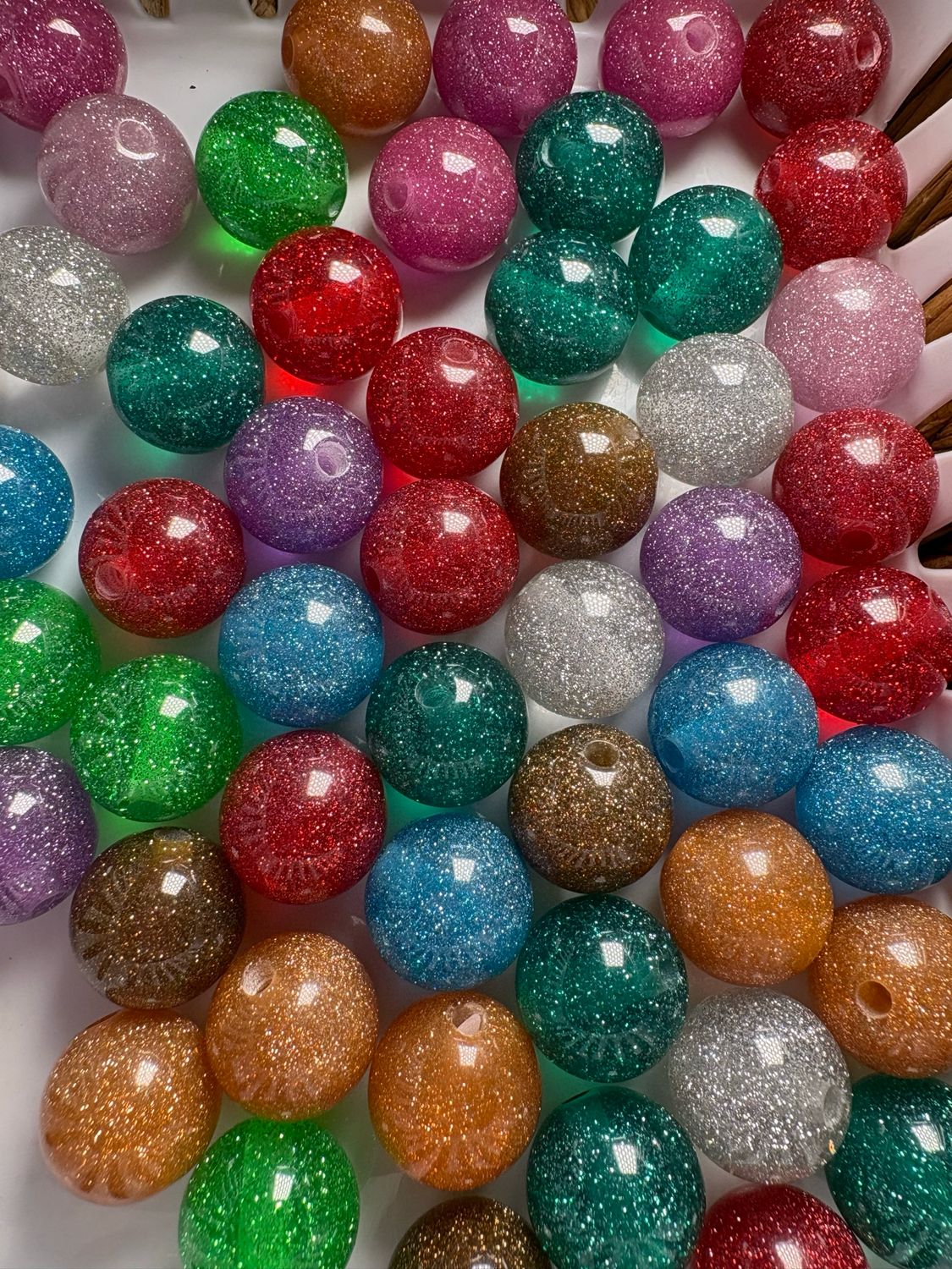 Bulk Bag 16mm Glitter Beads 50pc S35
