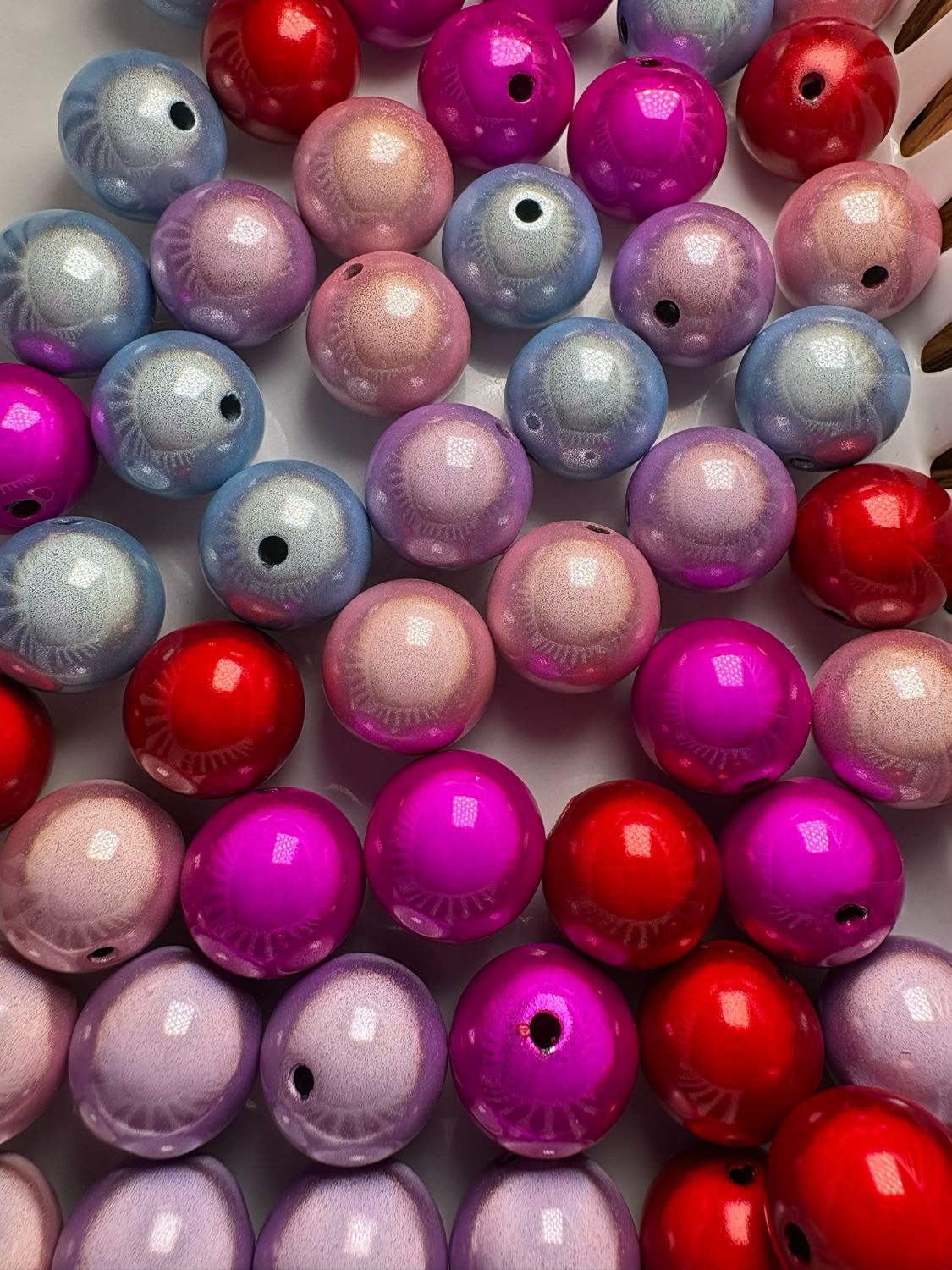 Bulk Bag 16mm Lightbulb Beads 50pc S36