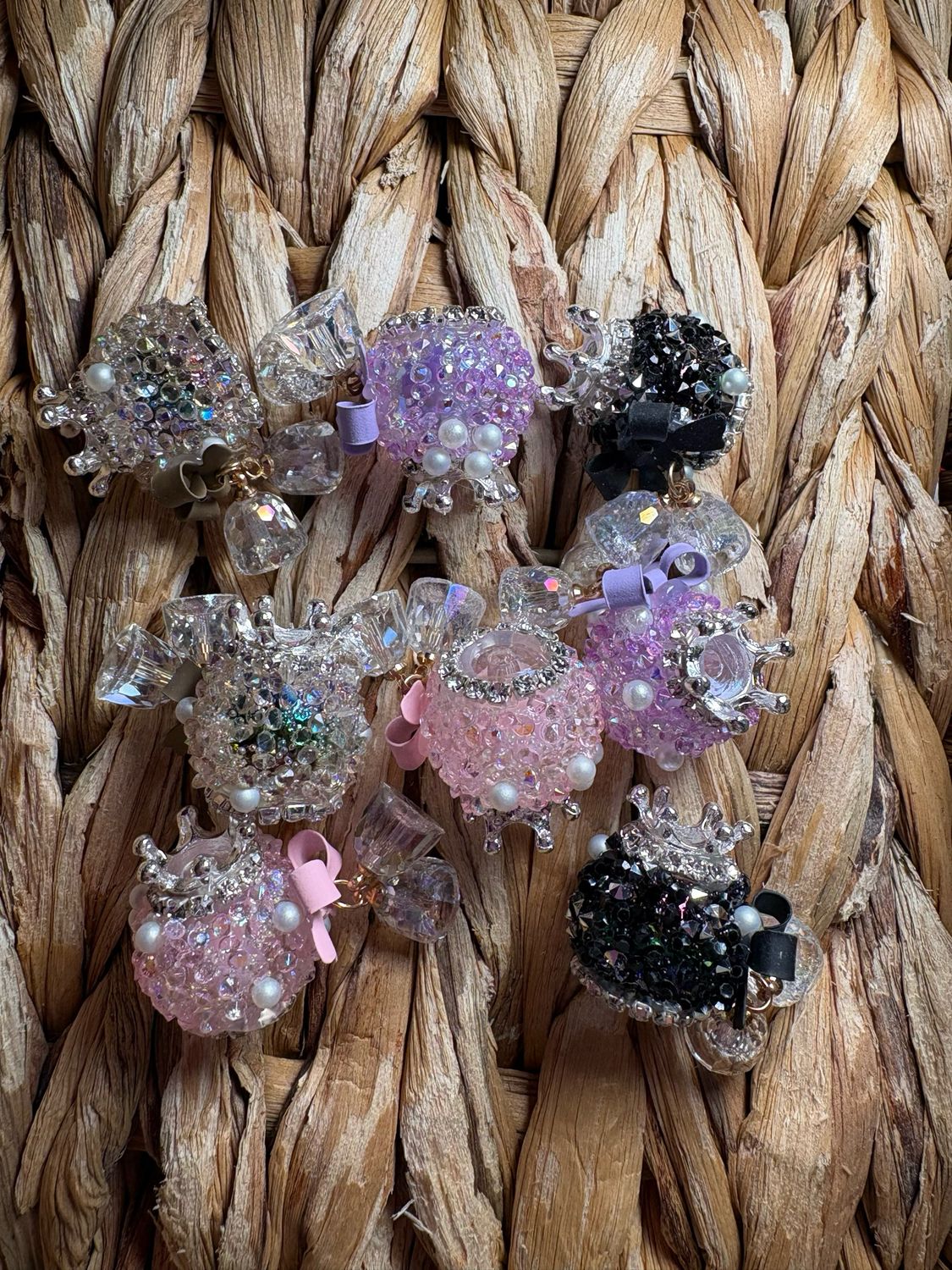 Bulk Bag Sugar Crown Bead Dangle Beads 8pc S38