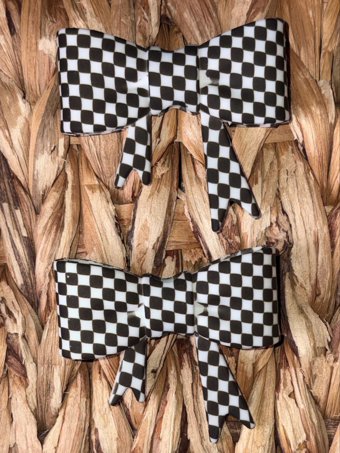 Black &amp; White Checkered Straw/Focal Topper 