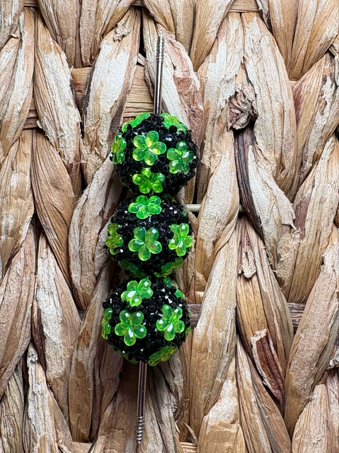 20mm Light Green Flower Sugar Bead