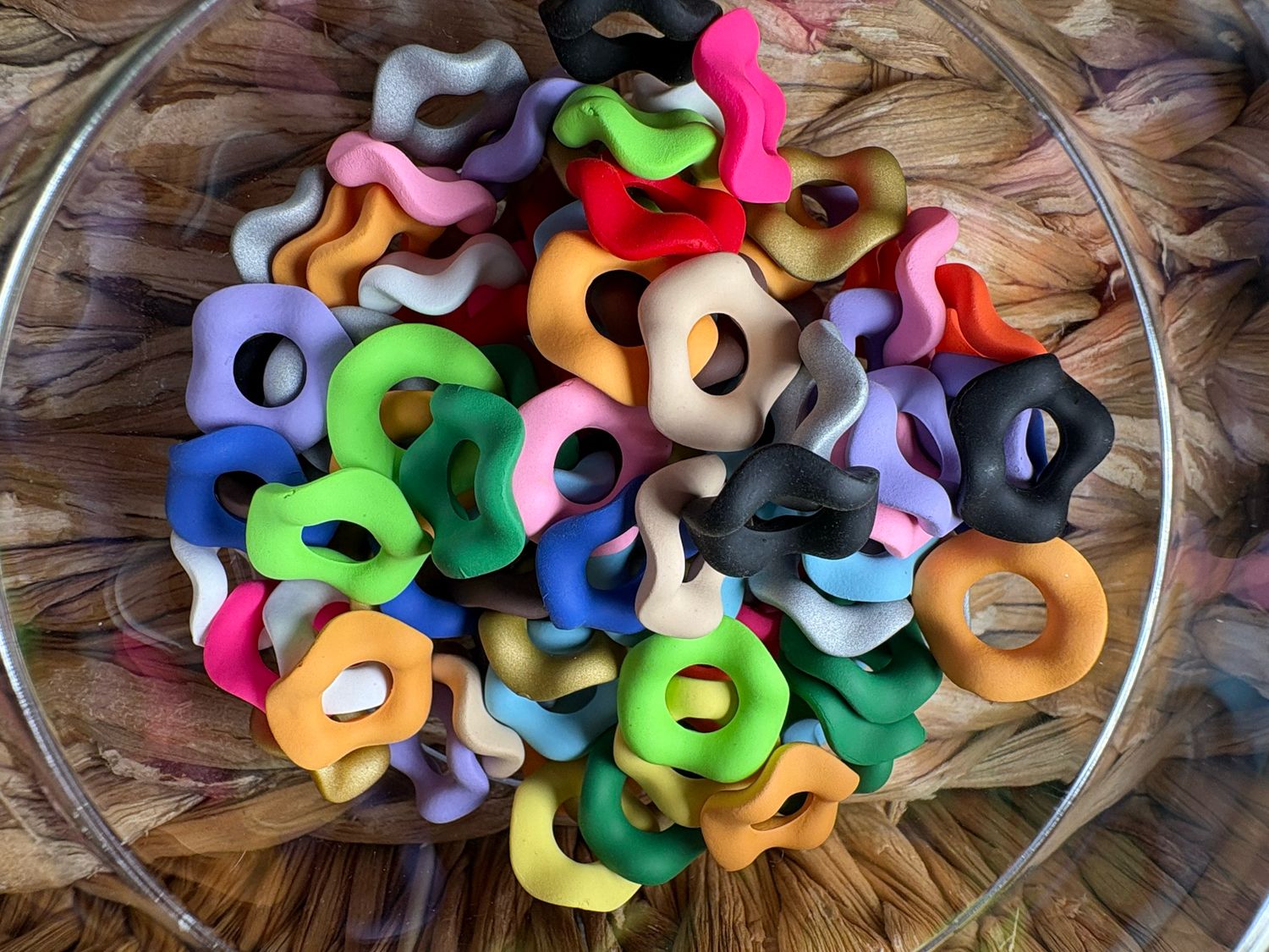 Bulk Bag Wavy Spacers-125pc W4