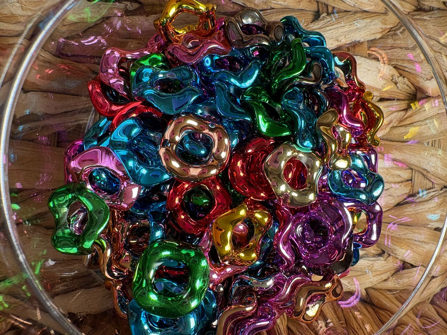 Bulk Bag Wavy Spacers-125pc W6