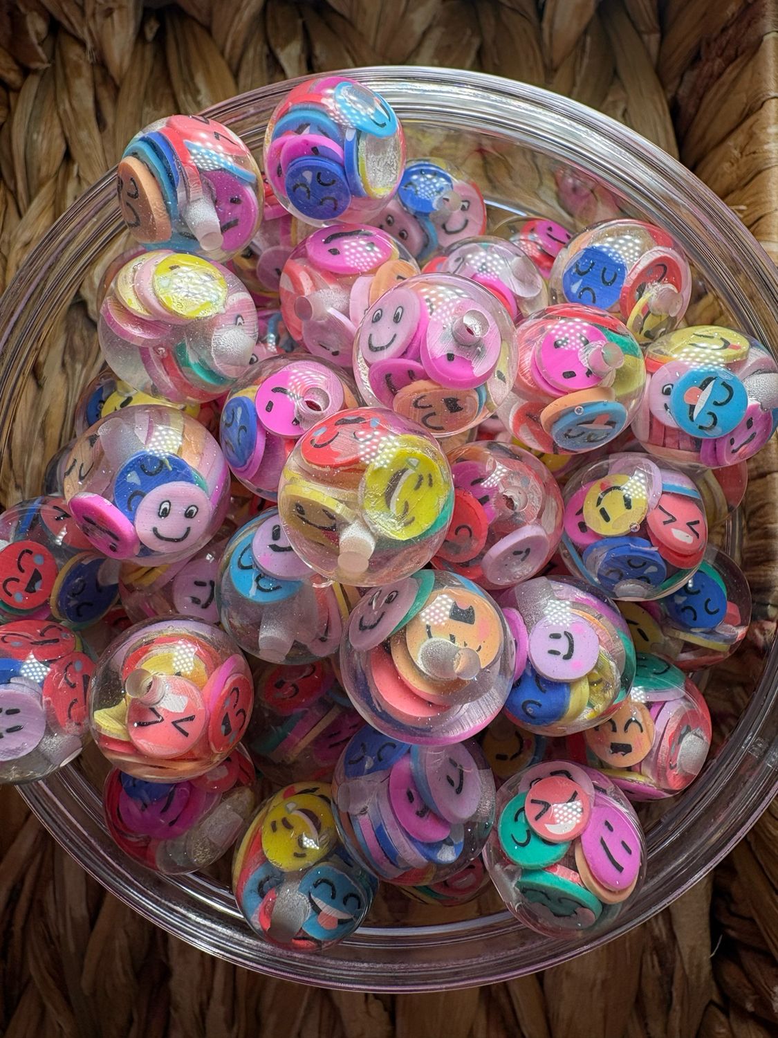 15mm Smile Face Confetti Bead