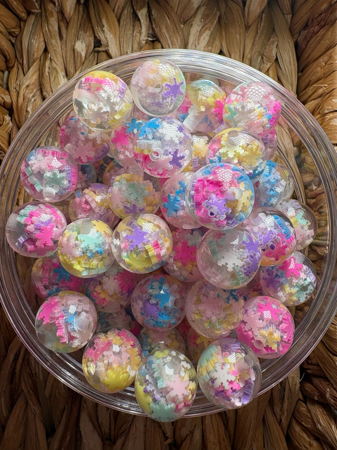 15mm Snowflake Confetti Bead