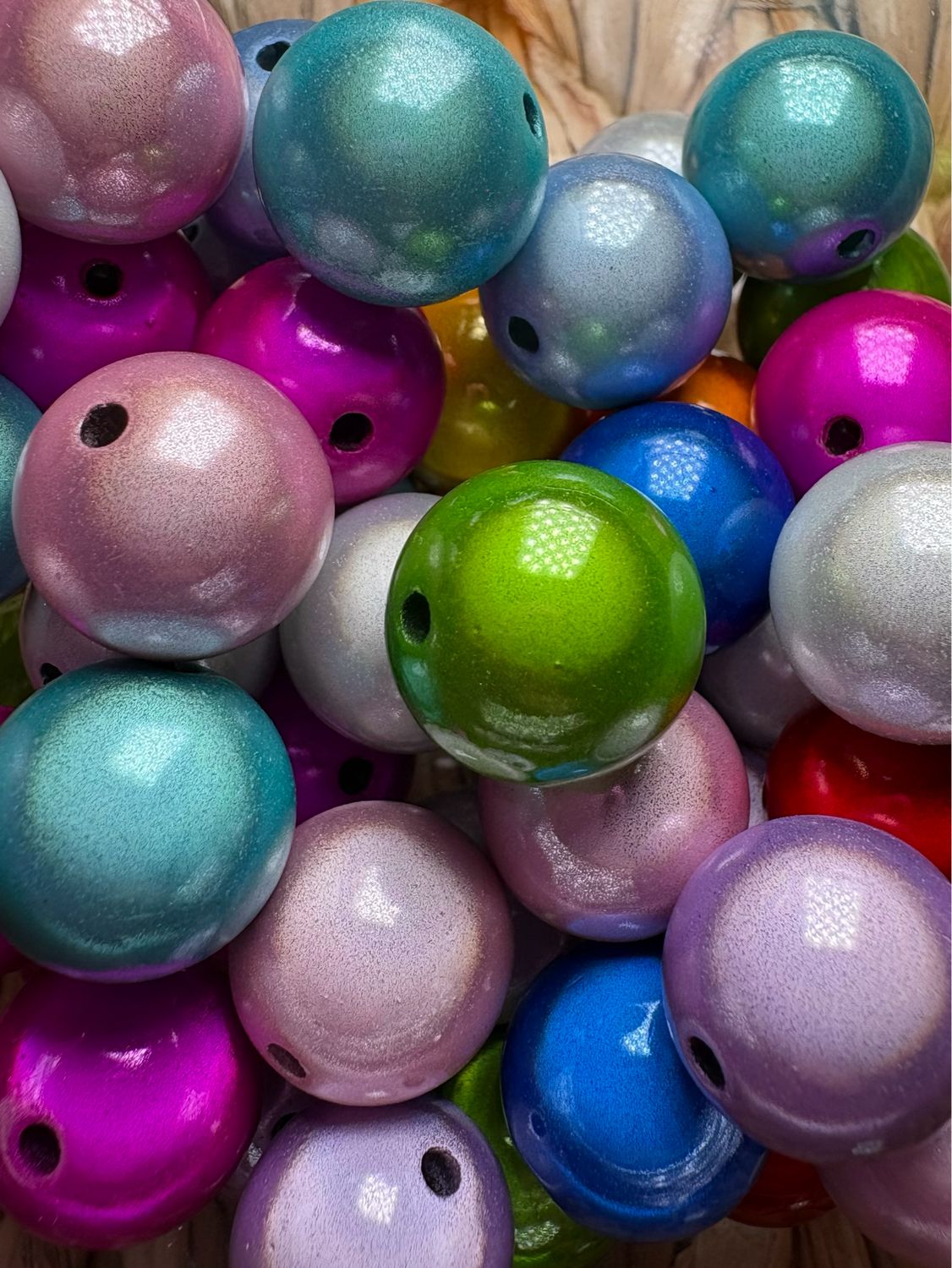 Bulk Bag 16mm Lightbulb Beads-50pc S70