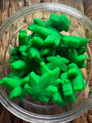 Green Leaf Focal 2d