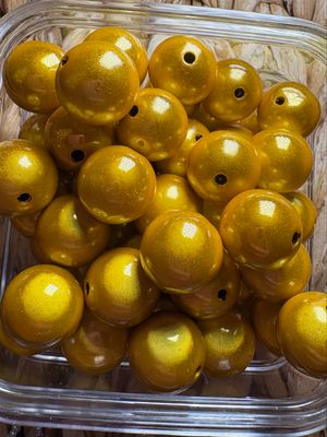 16mm Gold Lightbulb Bead
