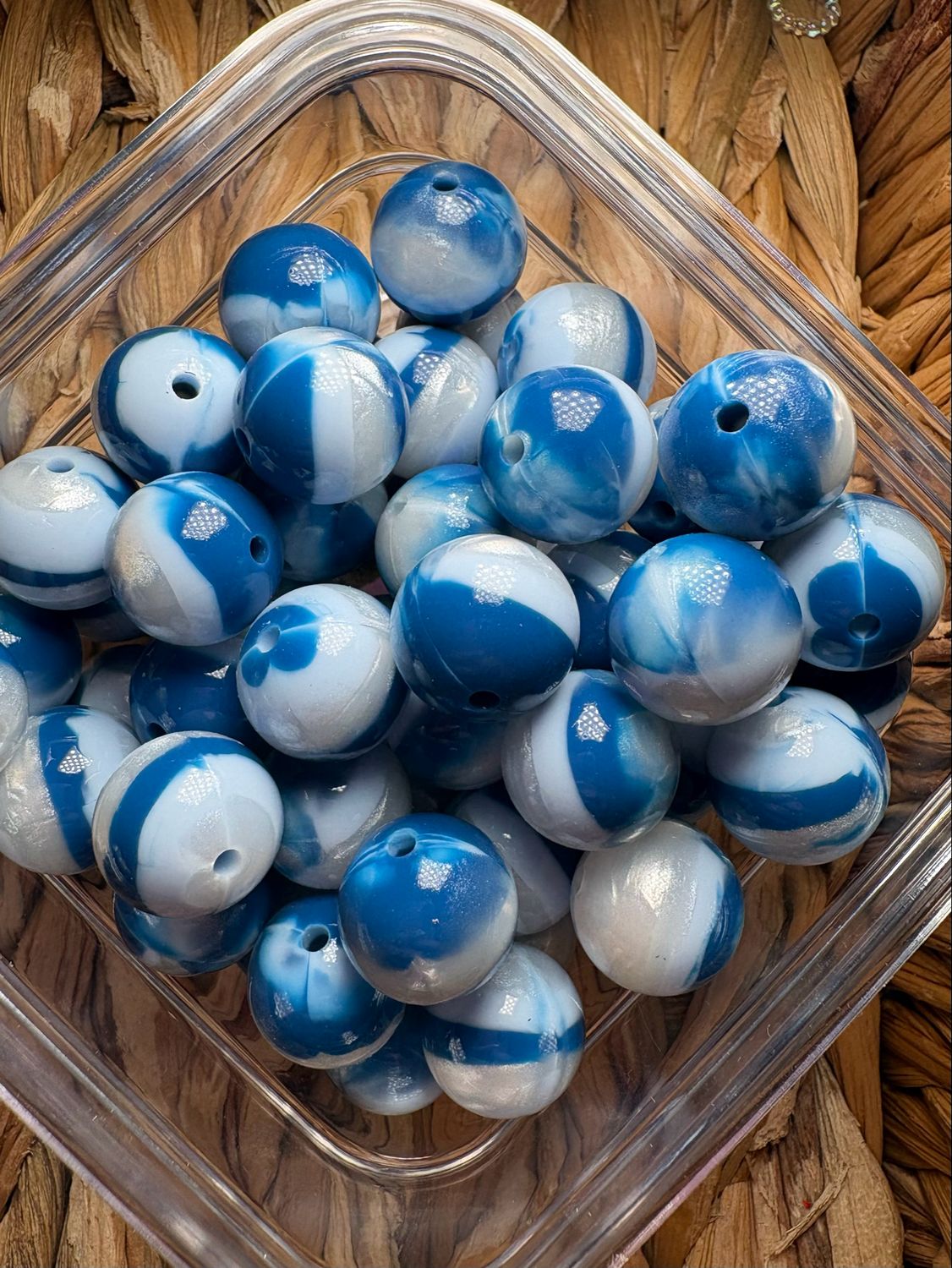 15mm Blue Lagoon Silicone Bead