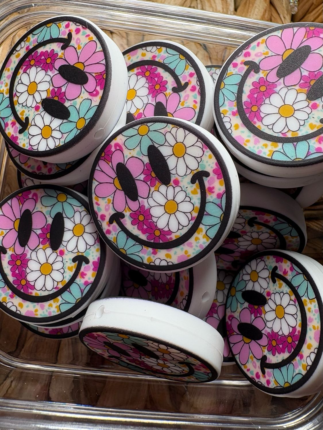 Flower Print Smile 2d Focal