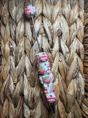Strawberry Girl Clay Pen