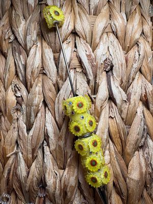 Sunflower Clay Pen