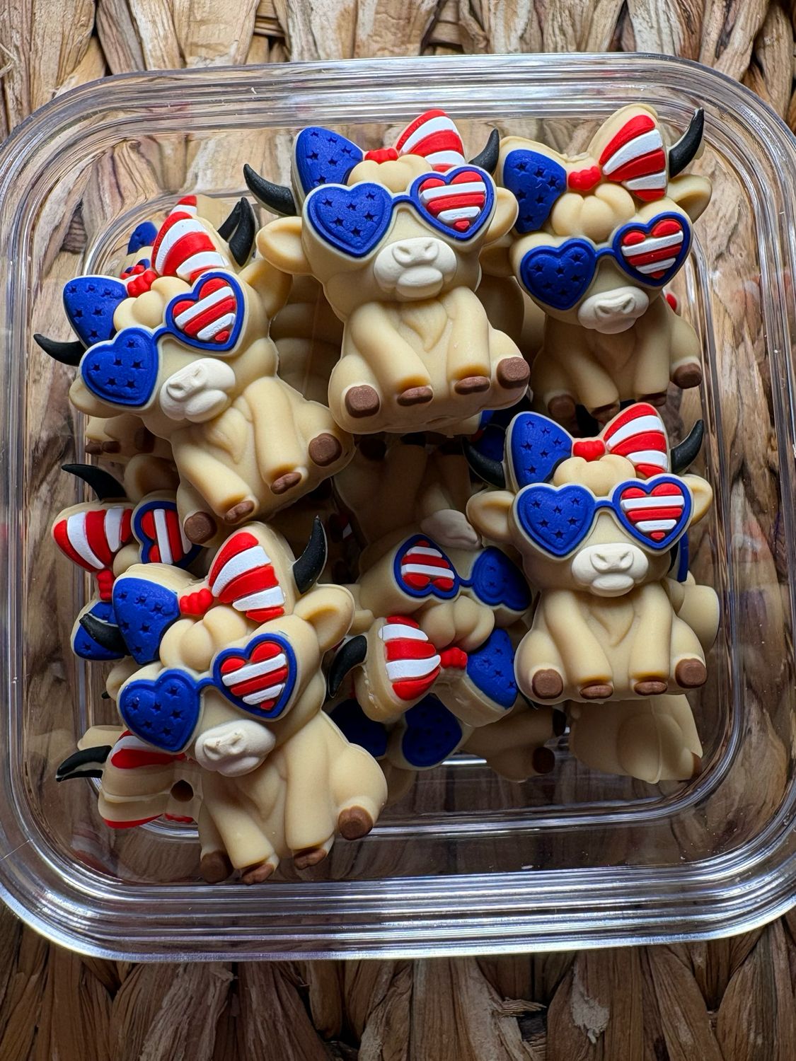 Patriotic Tan Cow 3d Focal