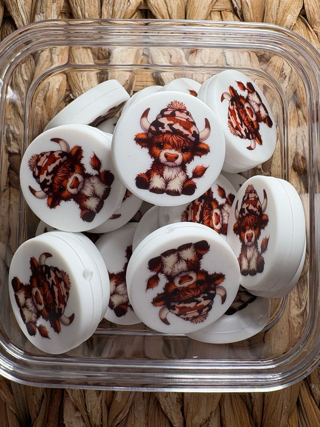 Brown Cow Circle Printed 2d Focal