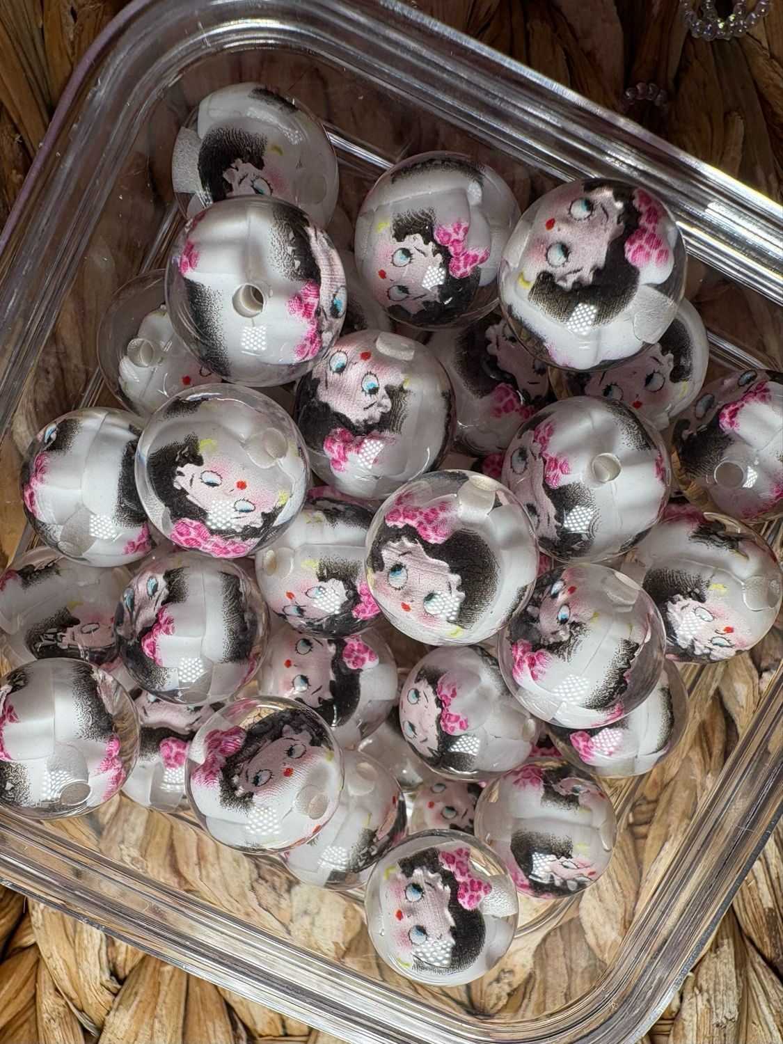 15mm Betty Character Bead 