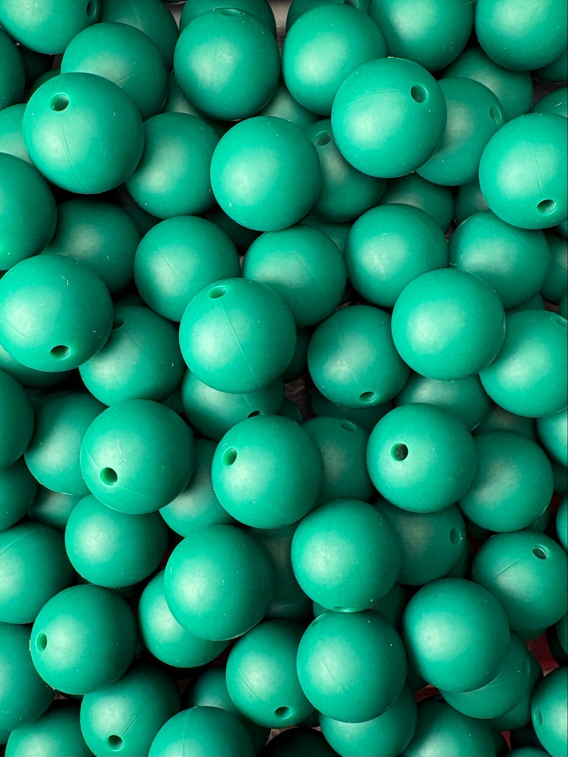 15mm Dark Green Silicone Bead