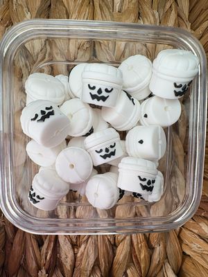 White Halloween Basket 3d Focal