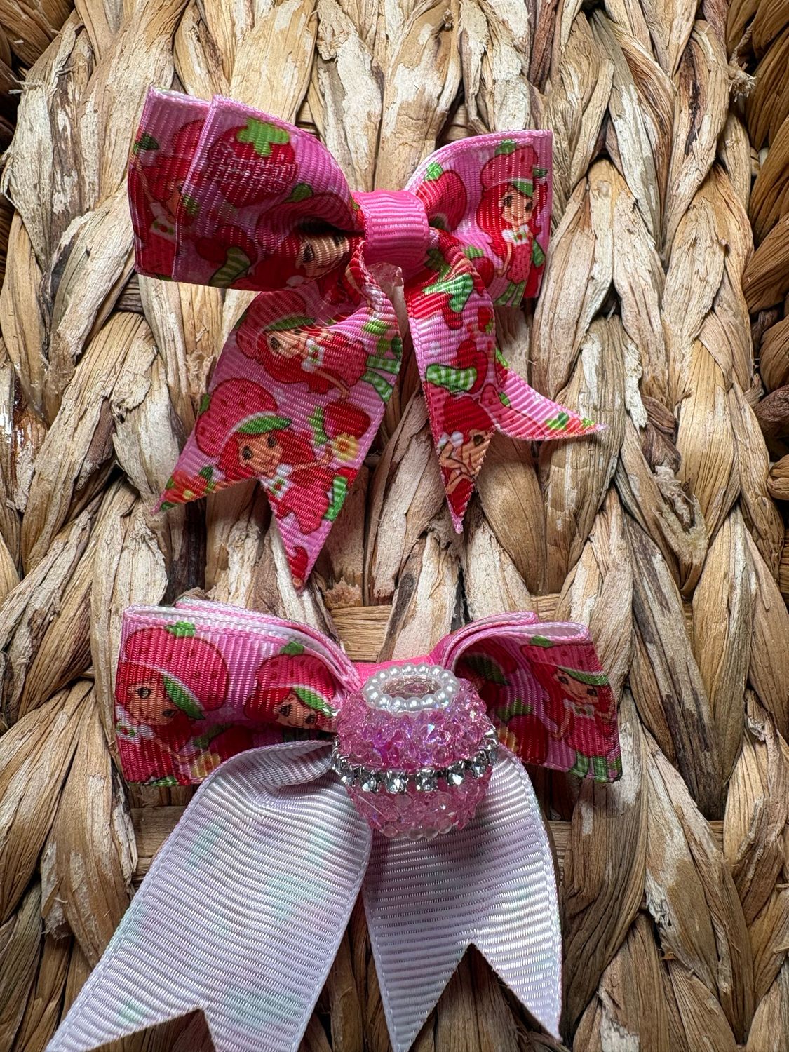 Strawberry Girl Sugar Bow Bead