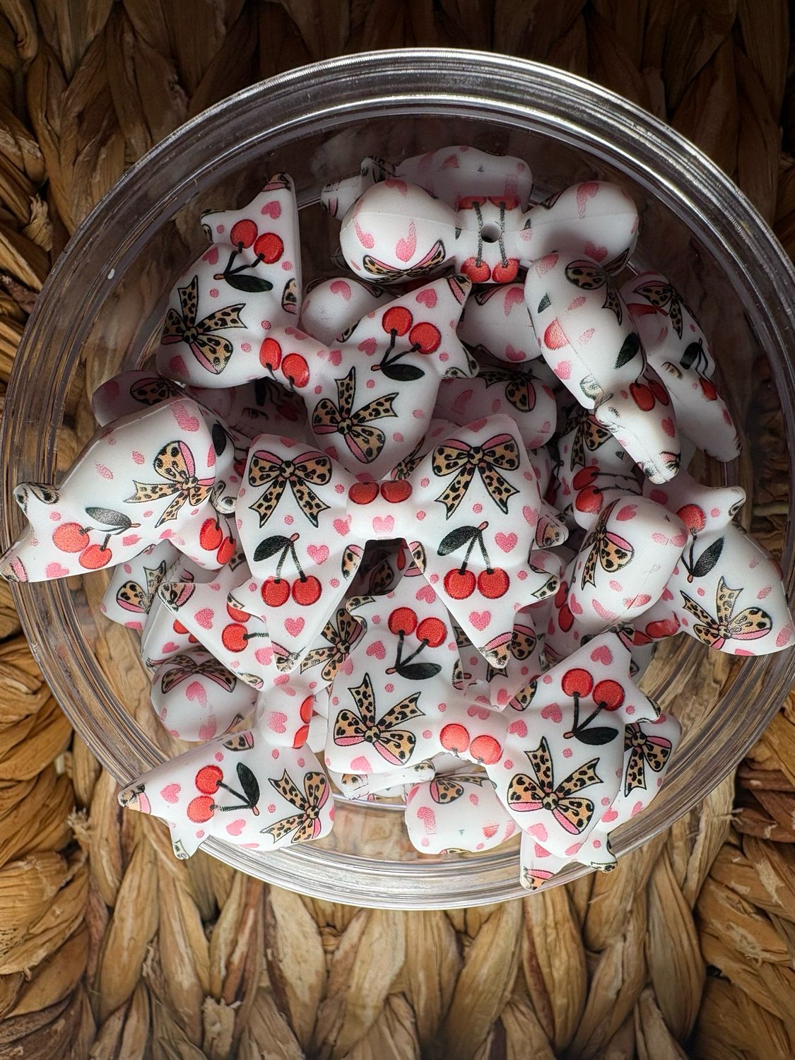 Cherry Bow Focal