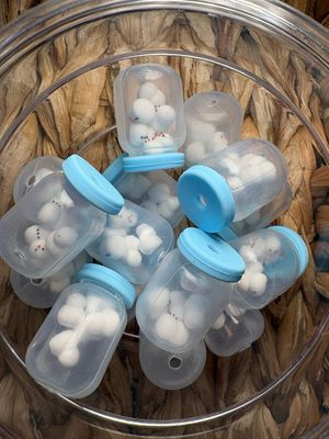 Snowman Shaker Jar 3d Focal