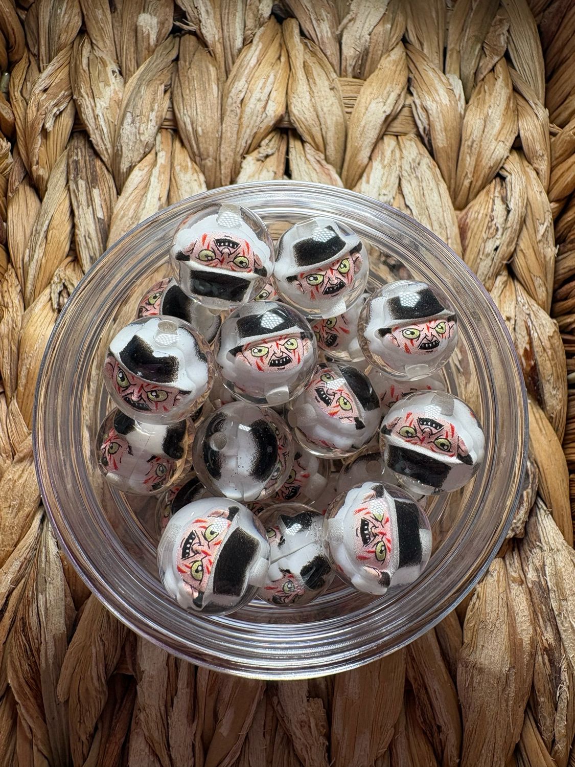 16mm Freddy Character Bead