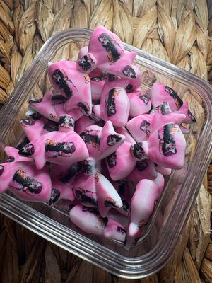 Pink Ghost Face Bow Focal (TSC Exclusive)