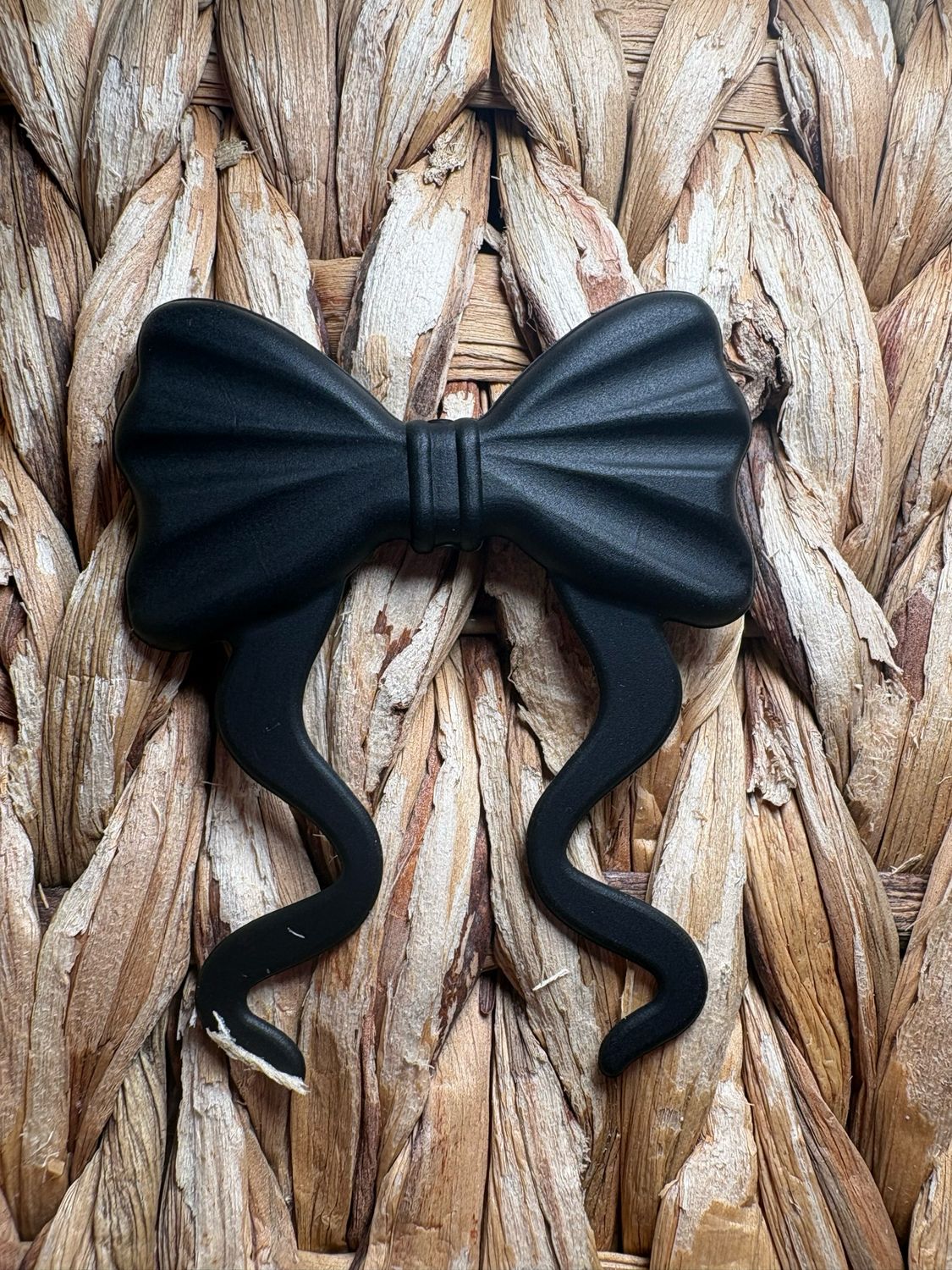 Black Large Bow Focal