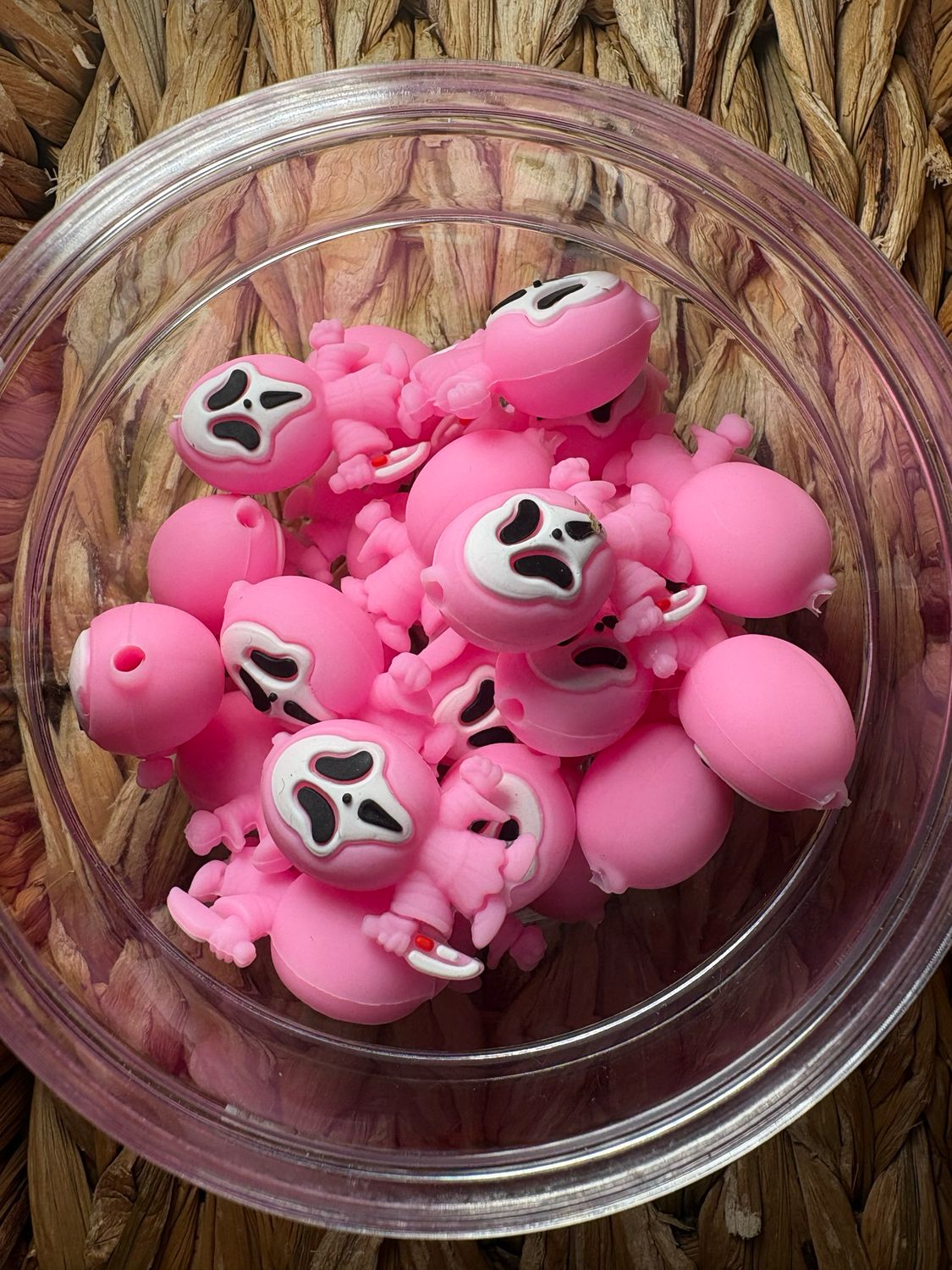 Pink Ghost Face 3d Focal