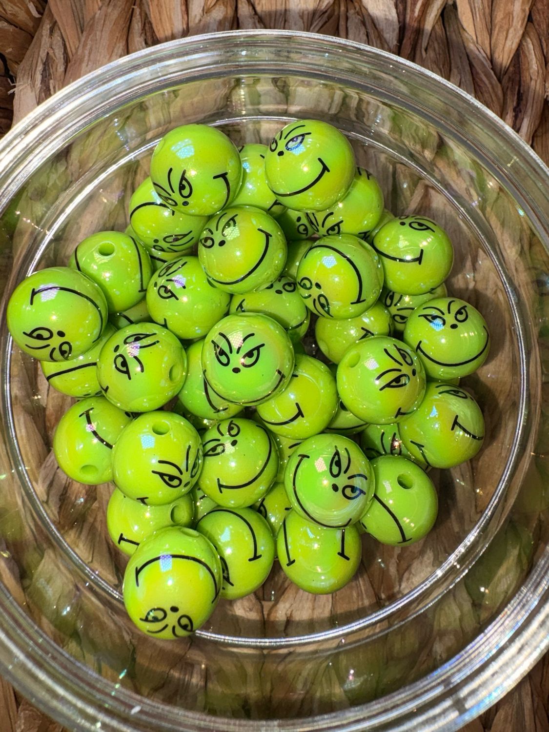 Green Grinch Acrylic Bead Bags-25pc