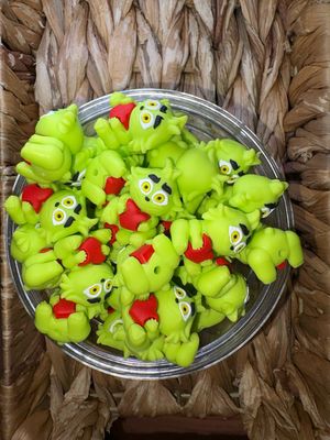 Grinch with Heart 3d Focal
