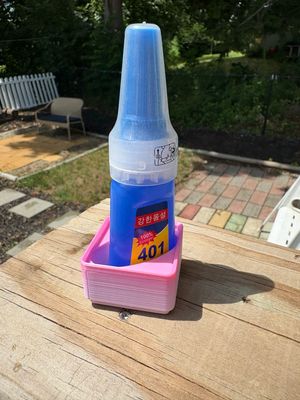 Single Glue Holder Pink 