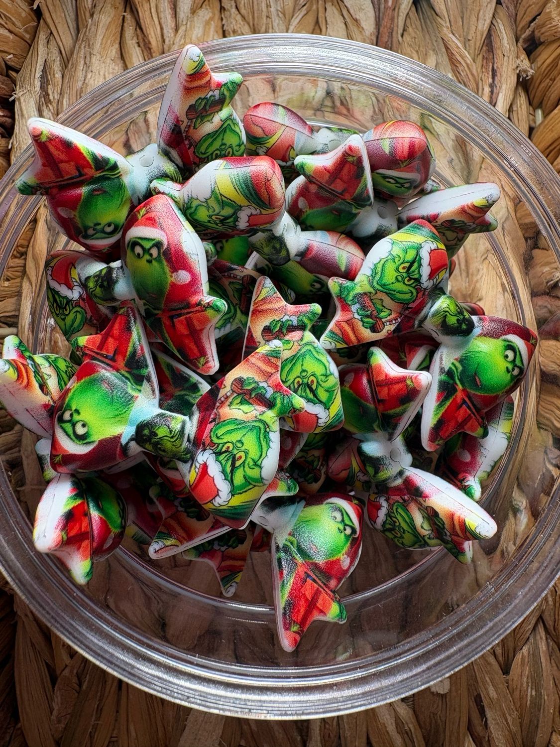 Multi Grinch Bow Focal (TSC Exclusive)